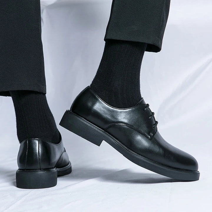 Levi - Classic Leather Oxford Shoes