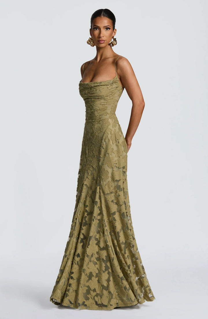 Maui - Flowing Elegance Maxi Dress